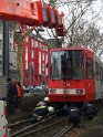 KVB Zug entgleist Koeln Suelz Suelzguertel P041